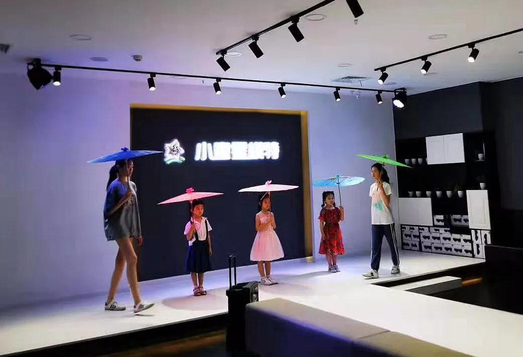 1690881216221718.jpg 2.jpg